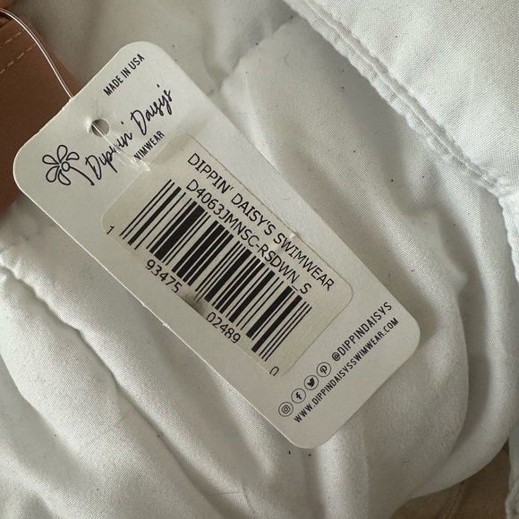 NWT Dippin Daisys bikini tops - Picture 3 of 3